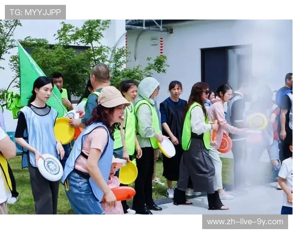 飞盘运动的魅力与挑战：深入探讨杭州飞盘队的灵活战术与团队协作